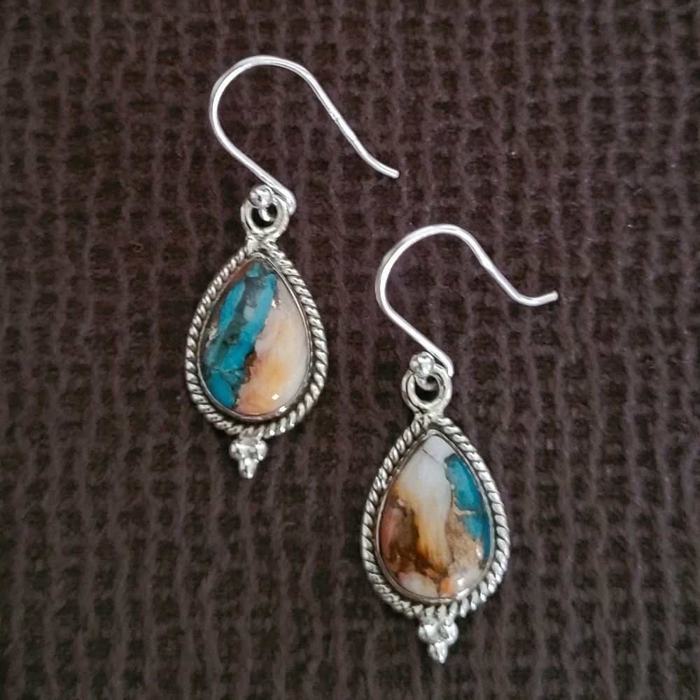 Shivam Oyster Blue💙 Copper Turquoise Teardrop💧 Earrings - Picture 9 of 12